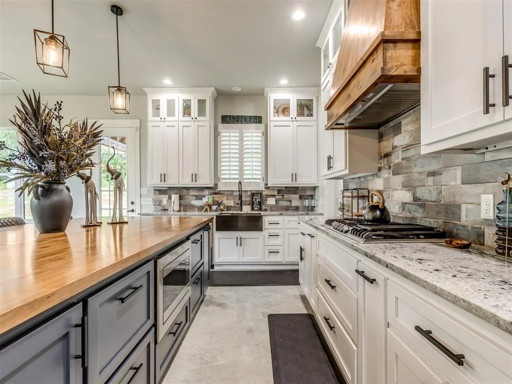 Photo of 135 Dixie Cove