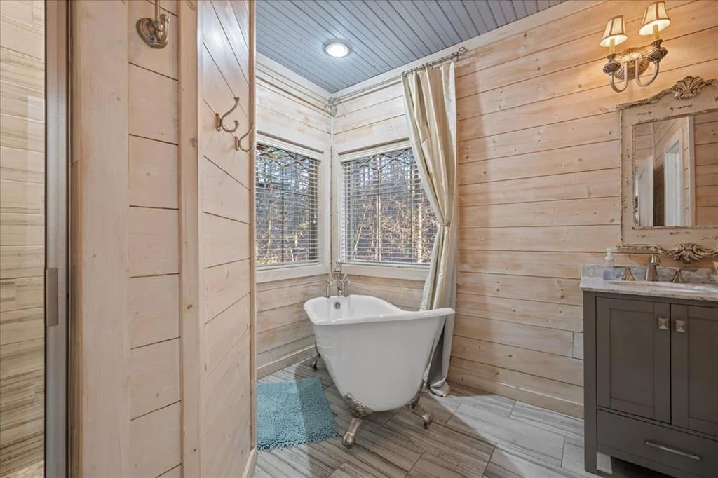Photo of 109 Mountain Pine Trail