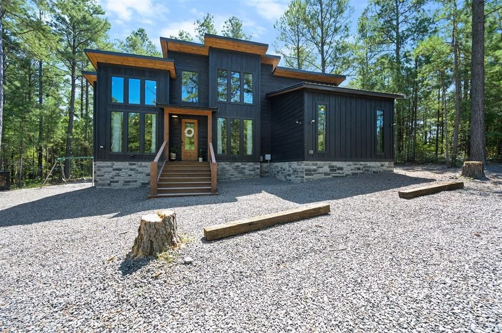 Photo of 24 Boulder Court