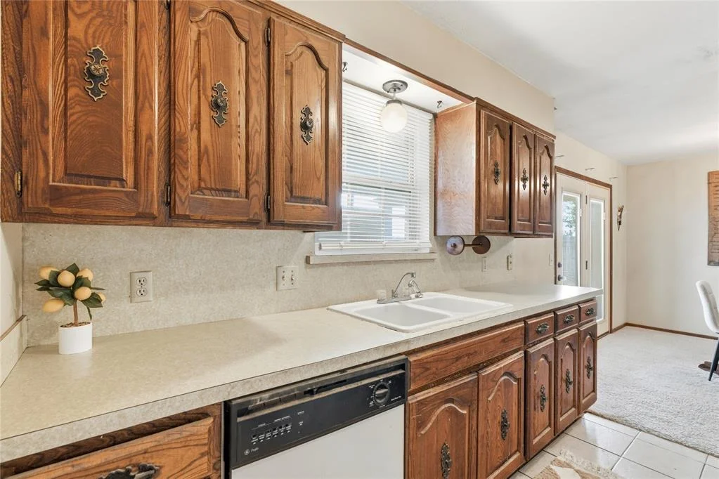 Photo of 537 Sunset Drive