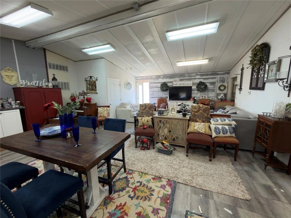 Photo of 100 parkview Court