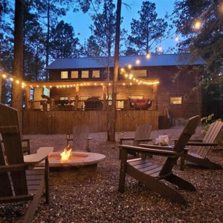 Photo of 123 KING PINE Lane