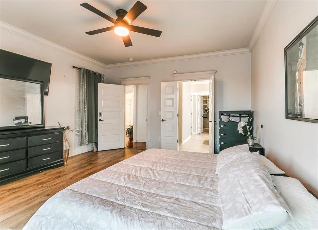 Photo of 307 Summit Bend