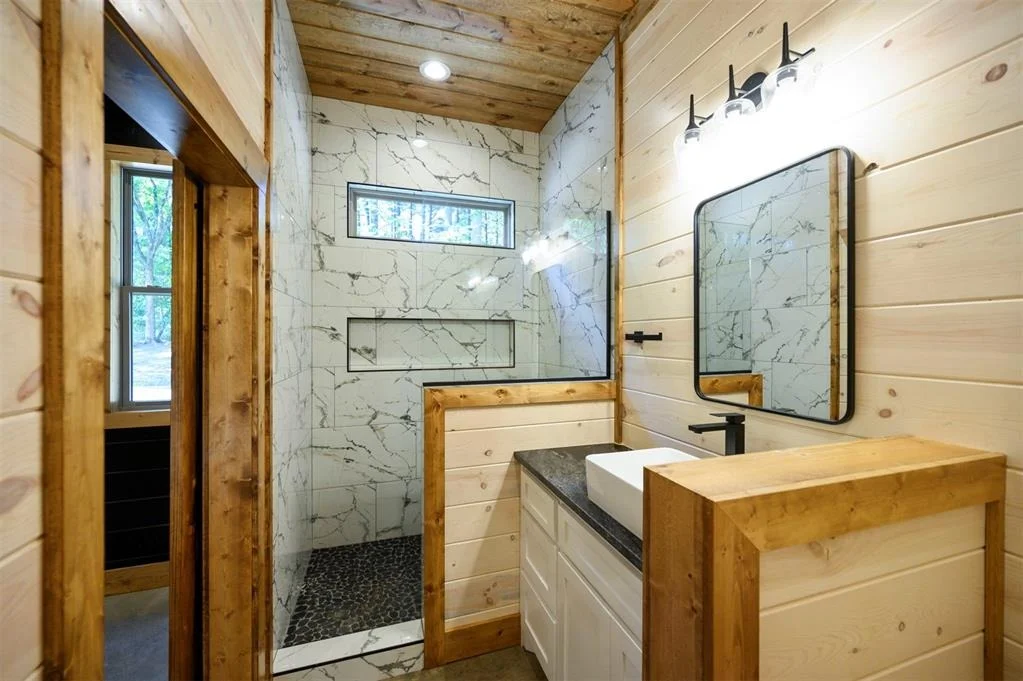 Photo of 1231 Catfish Bay Road