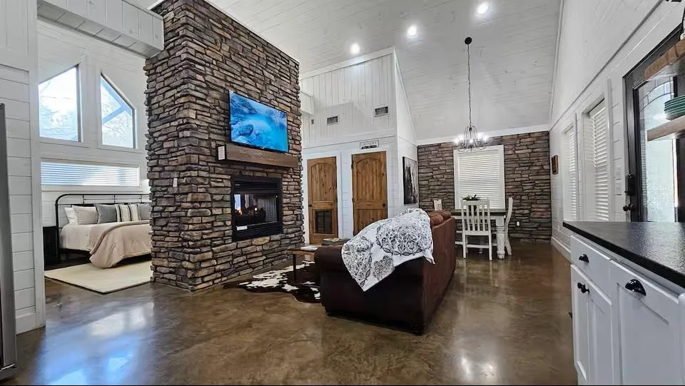 Photo of 218 Timber Hills Lane
