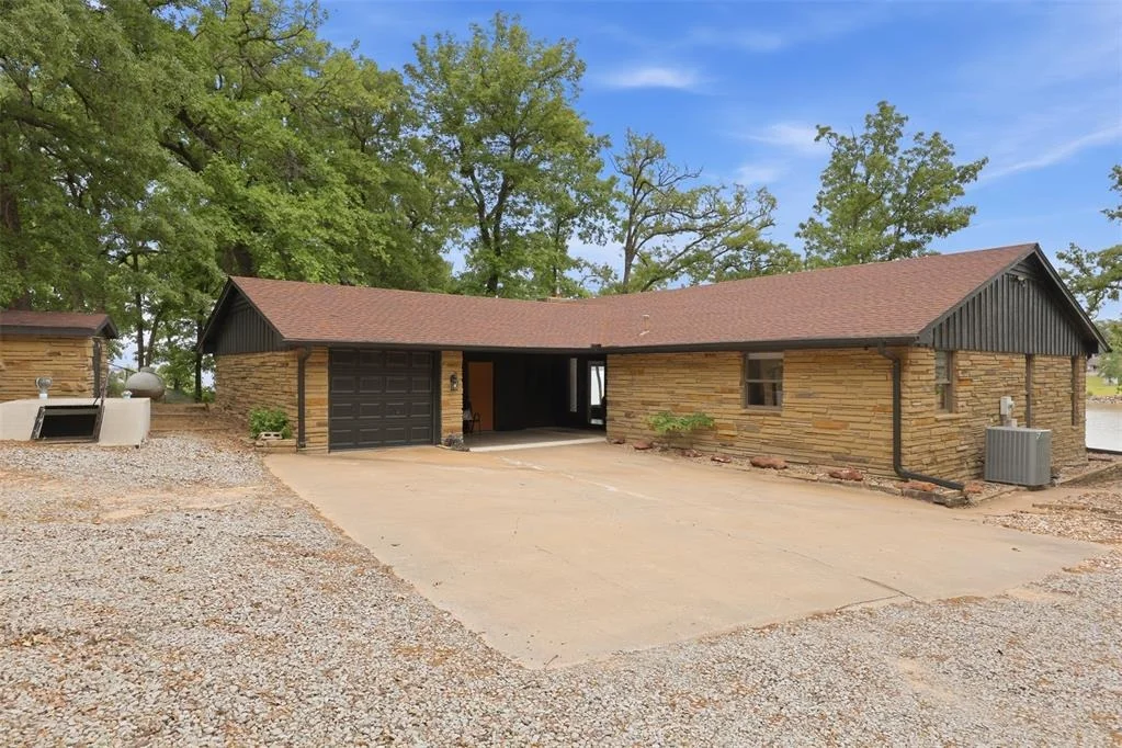 Photo of 1888 Quail Drive