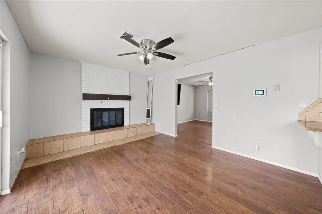 Photo of 2232 Laneway Drive