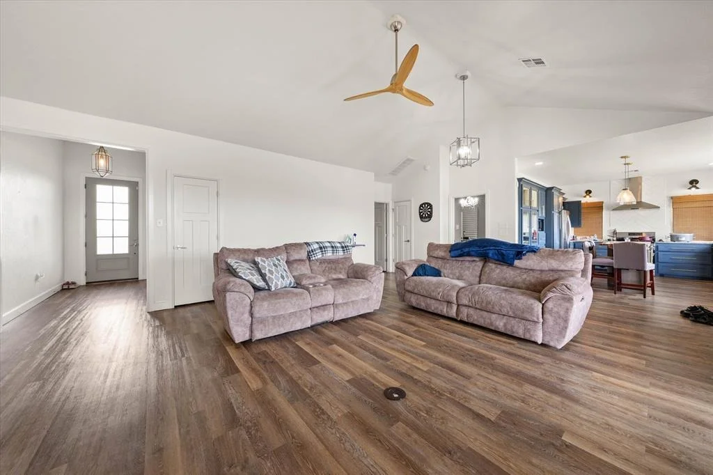 Photo of 15 Blue Meadow Drive