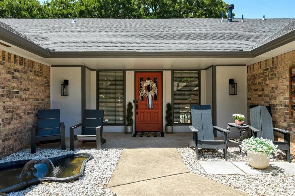 Photo of 3725 Coachlight Drive