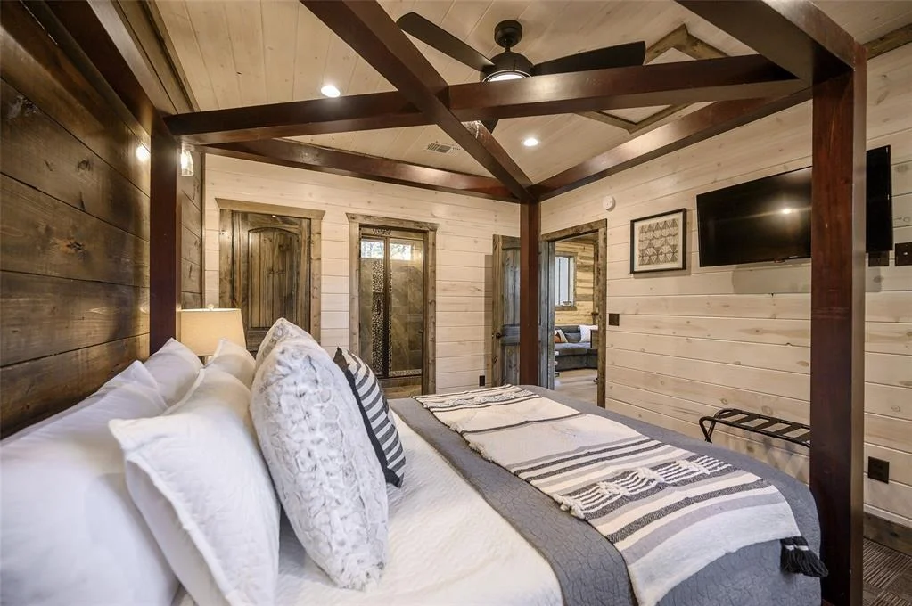 Photo of 1543 Catfish Bay Road