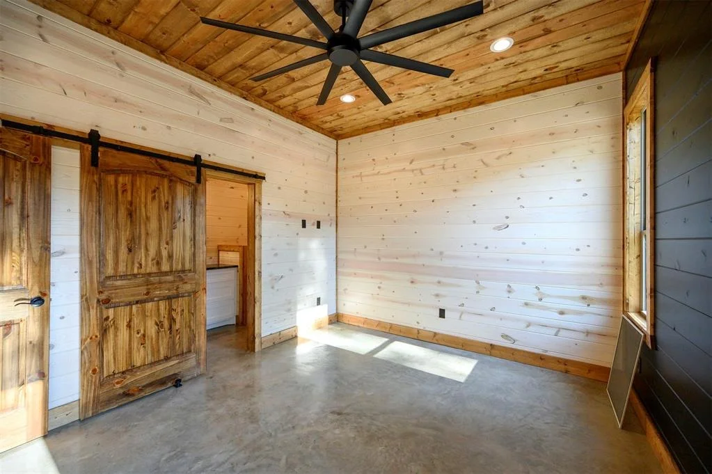 Photo of 1231 Catfish Bay Road