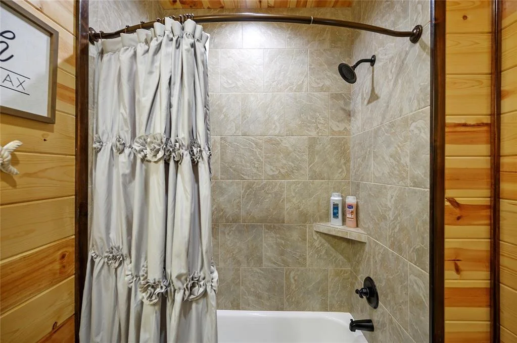 Photo of 83 Davis Trail