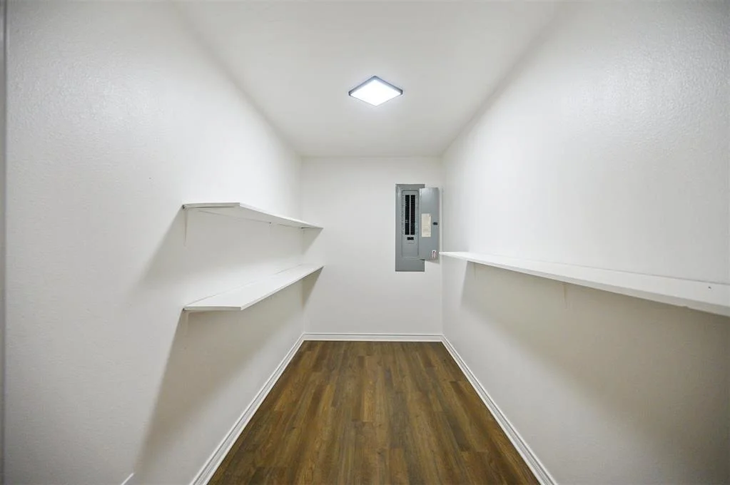 Photo of 830 N Denison Road