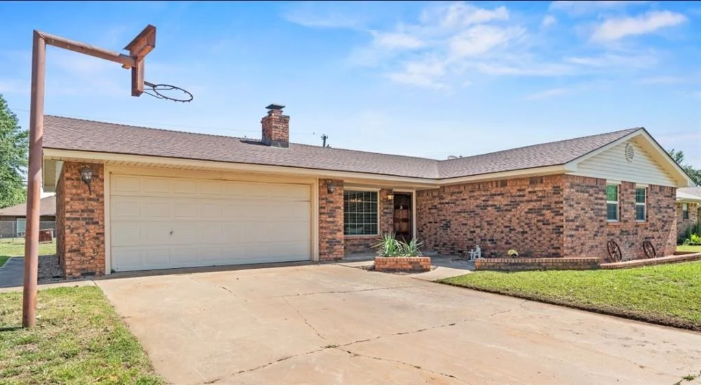 Photo of 537 Sunset Drive