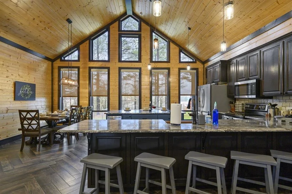 Photo of 94 Willow Bend Road