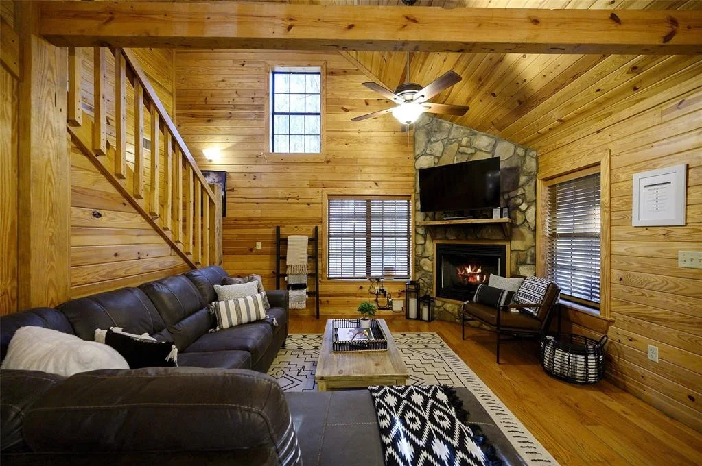 Photo of 411 Deer Creek Trail