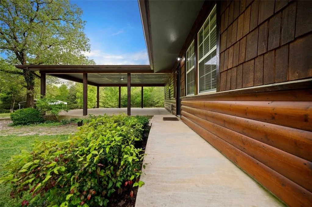 Photo of 19 Alamo Road
