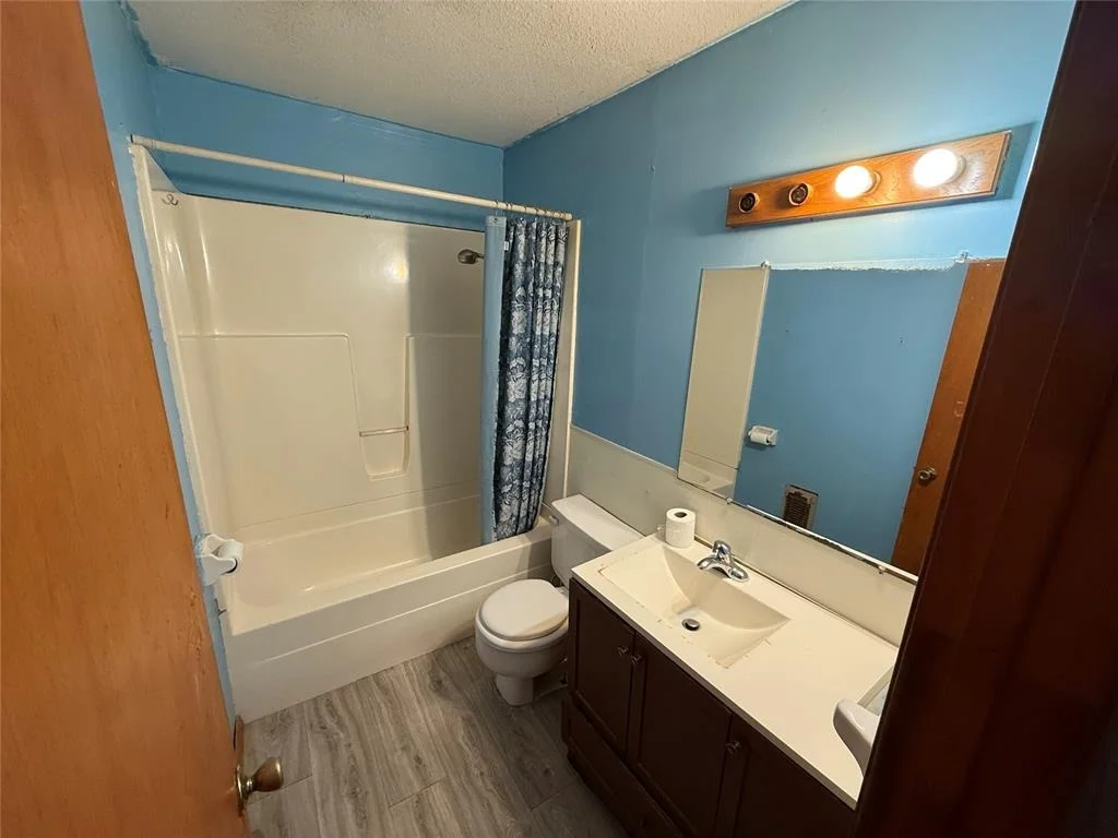 Photo of 479 White Hawk Road