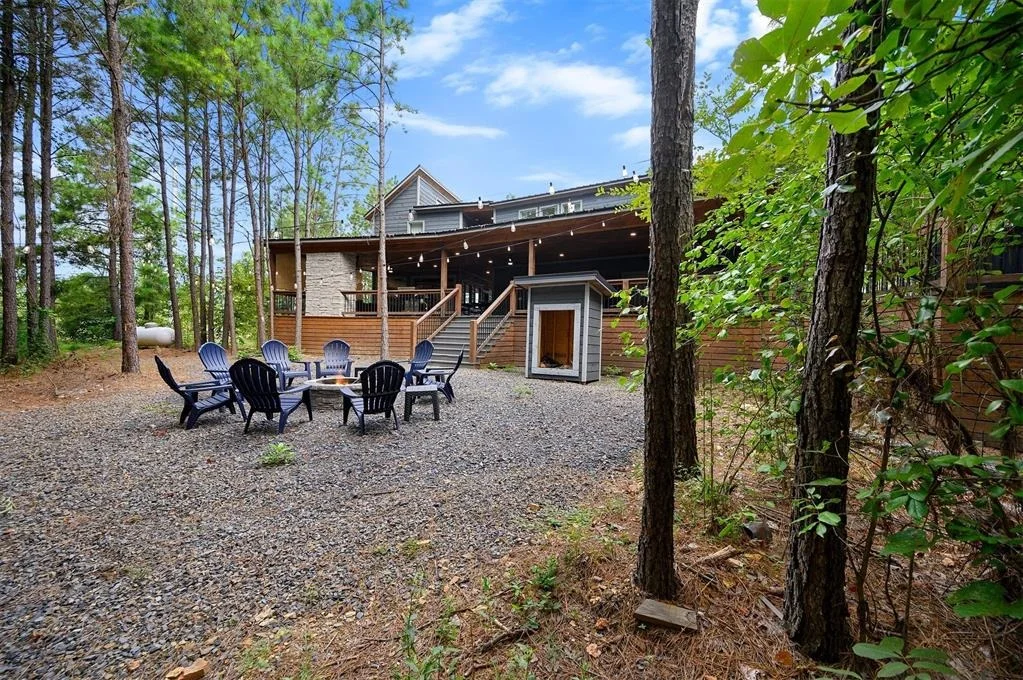 Photo of 910 Timbuktu Trail