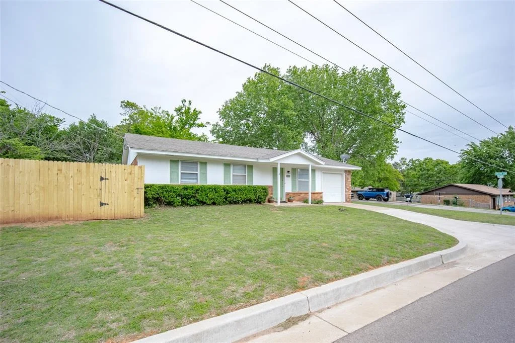 Photo of 2905 Kathy Lane