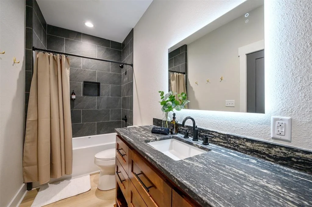 Photo of 756 Timberline Trail
