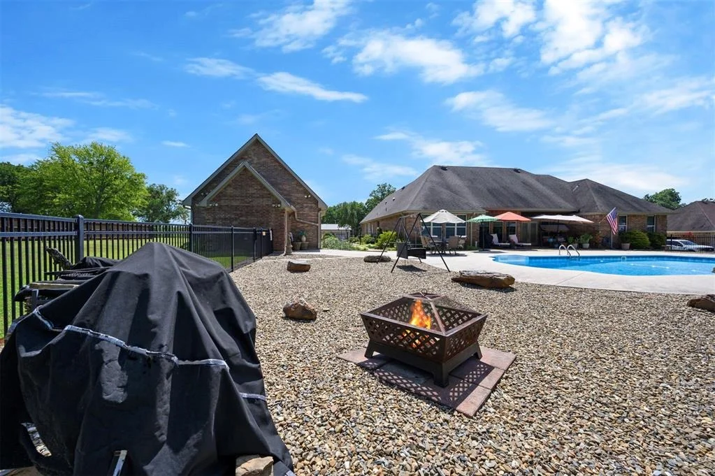 Photo of 803 Oak Brook Drive