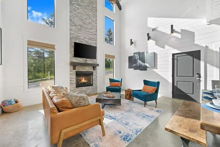 Photo of 274 E Eagle Mountain Trail