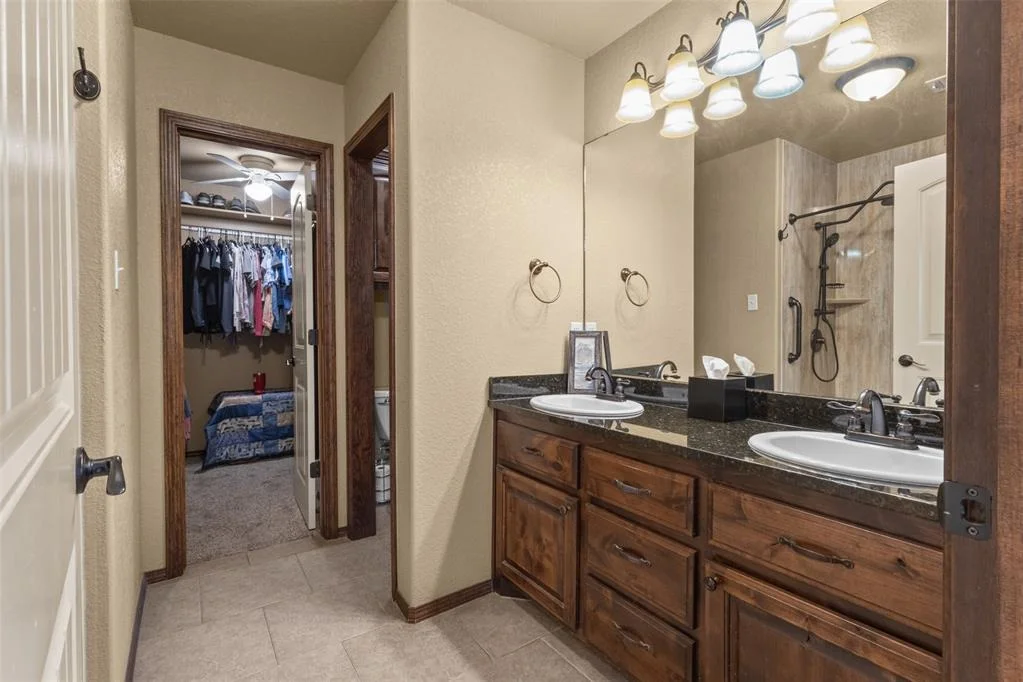 Photo of 801 Cedar Ridge Drive