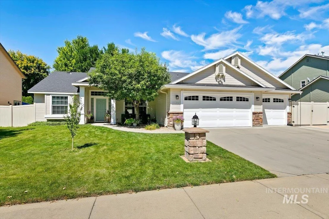 Photo of 4584 W Crowley Dr.