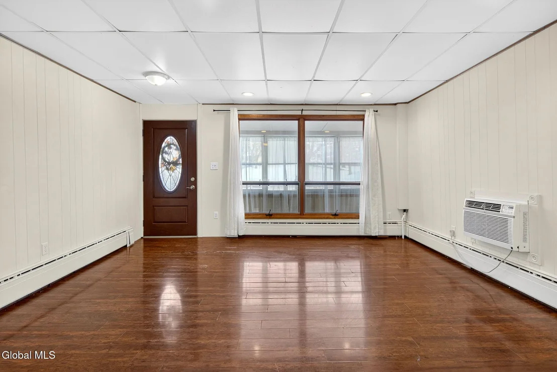 Photo of 269 Broadway