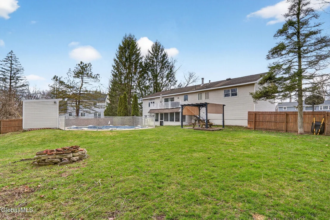 Photo of 766 Westmoreland Drive