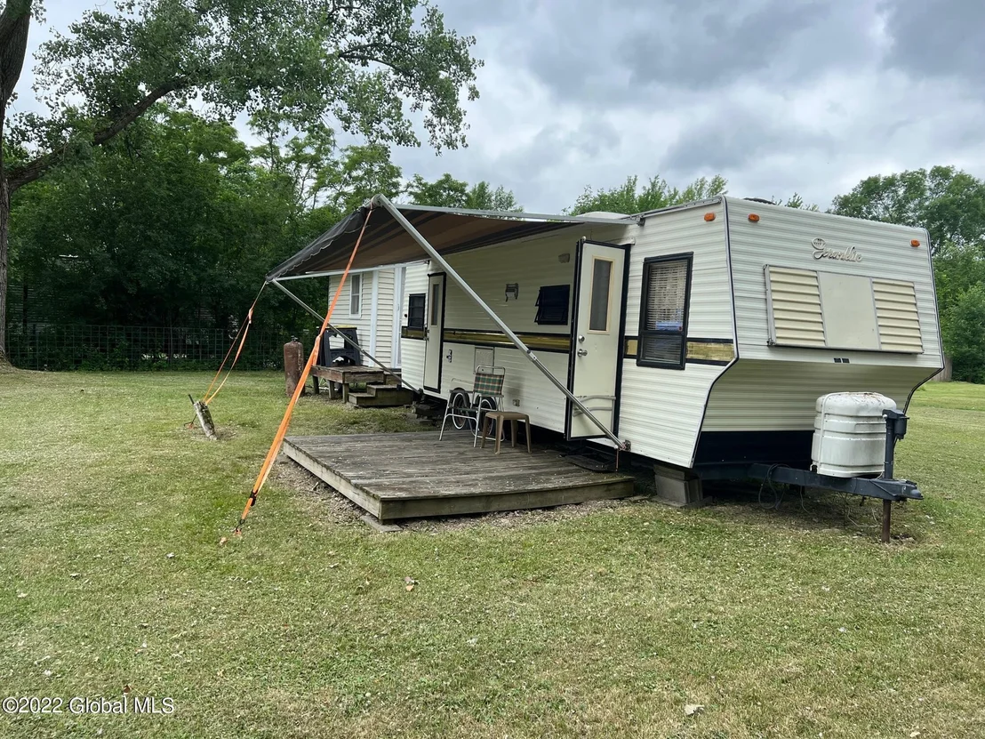 Photo of 24 Breezy Haven Way