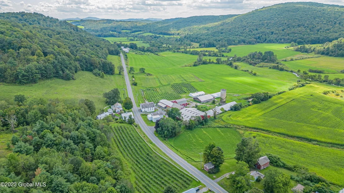 Photo of 1084 County Route 30