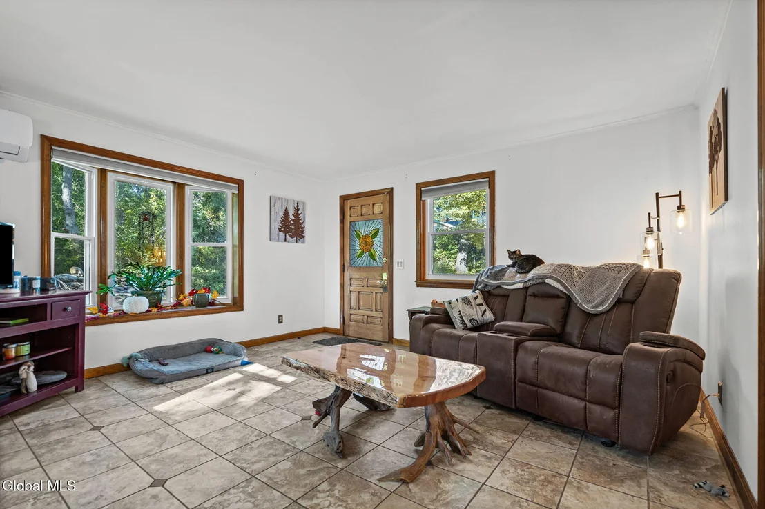 Photo of 25 Nottingham Drive