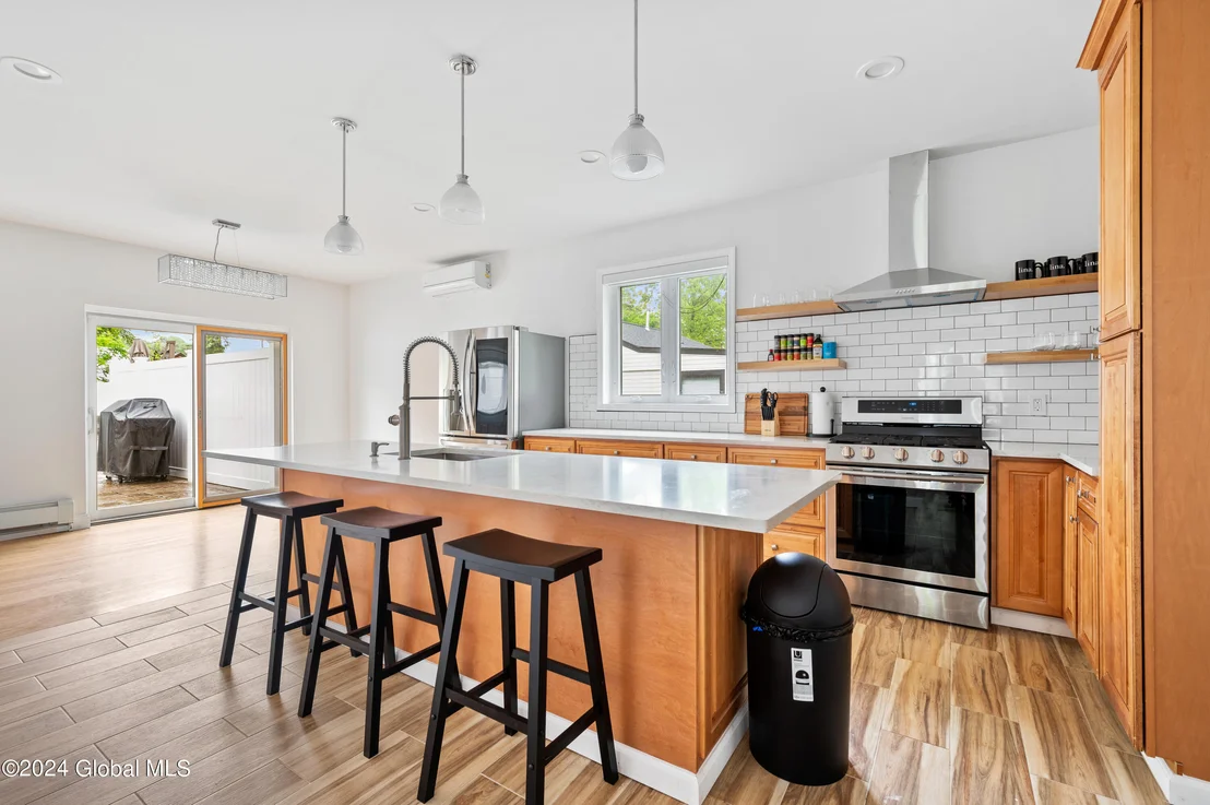 Photo of 5 Wawayanda Place