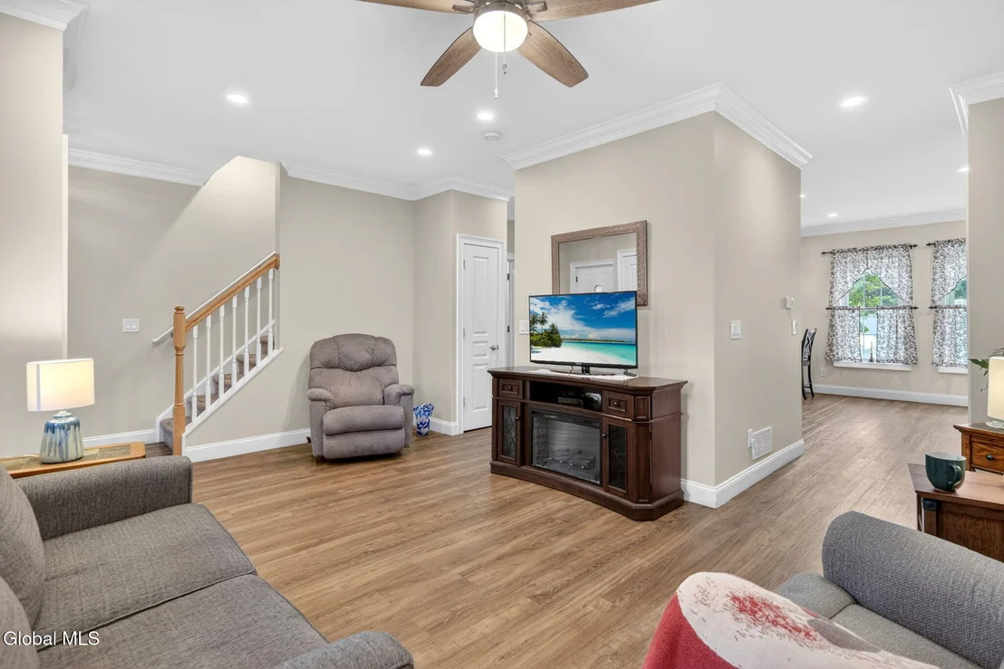 Photo of 28 Kellogg Road