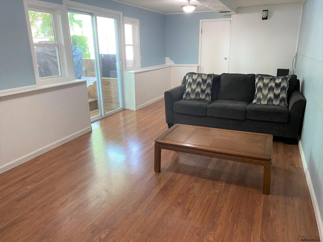 Photo of 4 JEAN Place