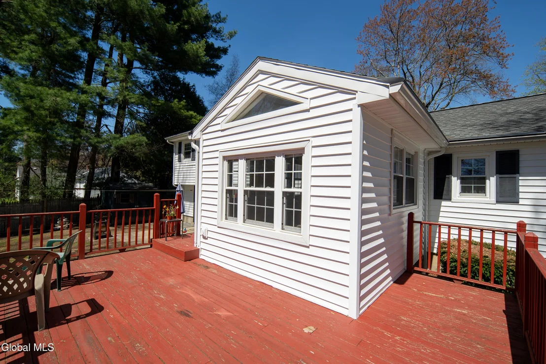 Photo of 141 Birchwood Drive