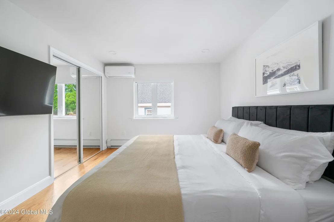 Photo of 5 Wawayanda Place