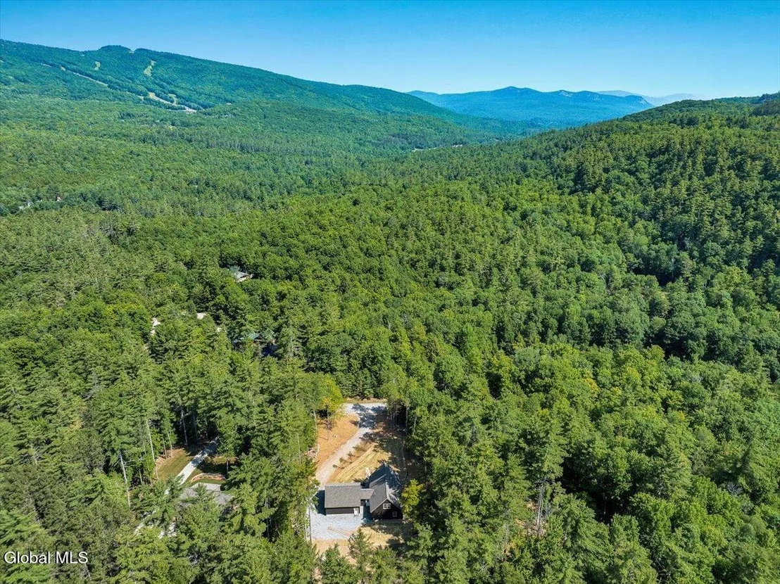 Photo of 106 Mountain Path