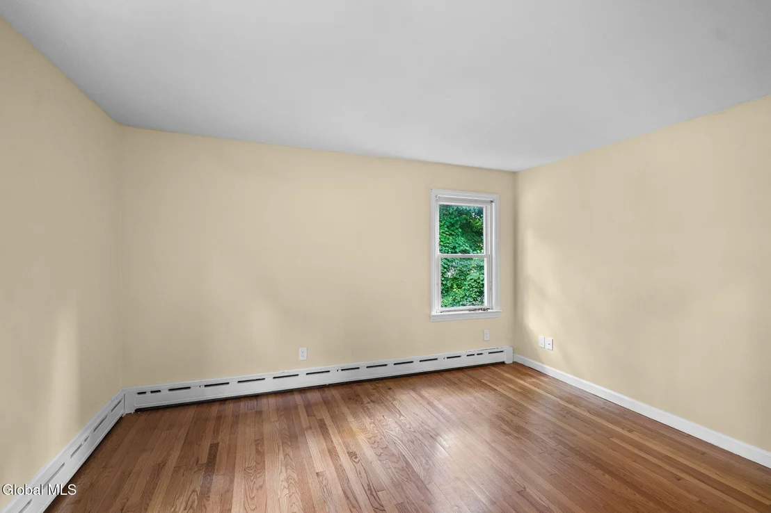 Photo of 3826 Carman Road