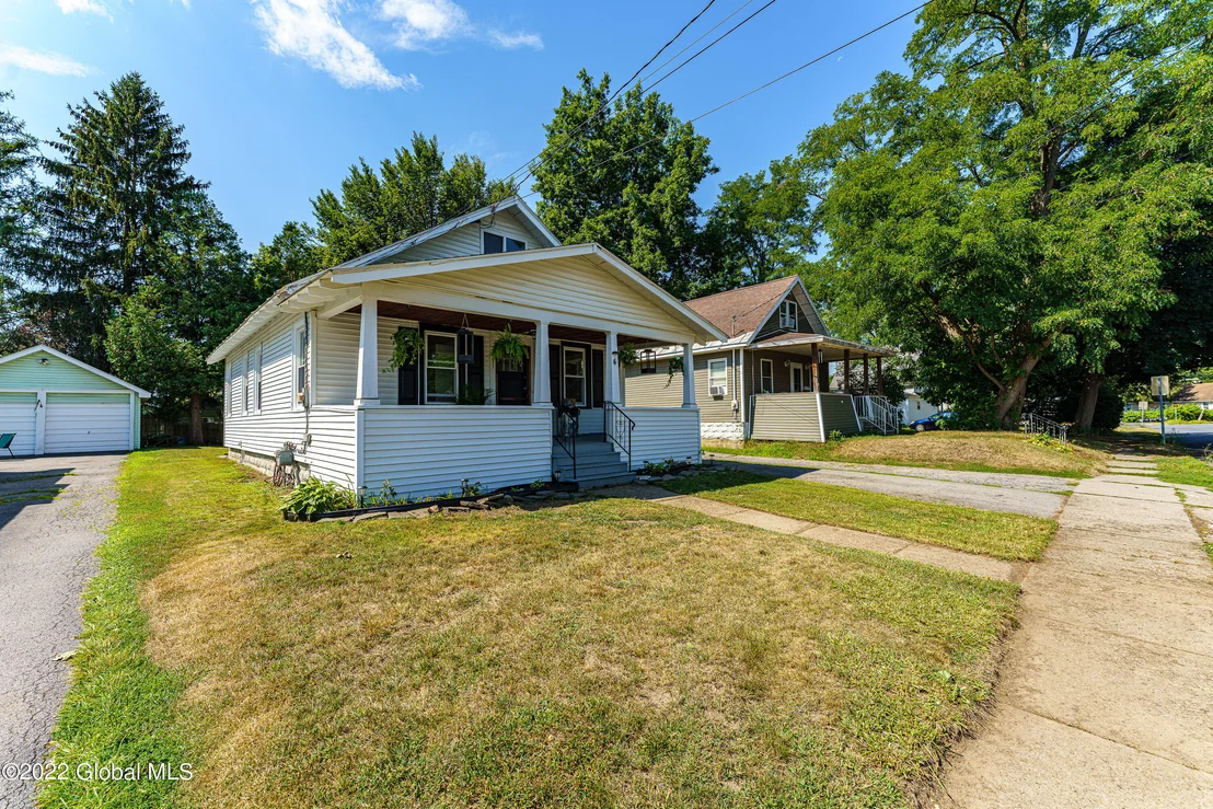 Photo of 4 Cuthbert Street