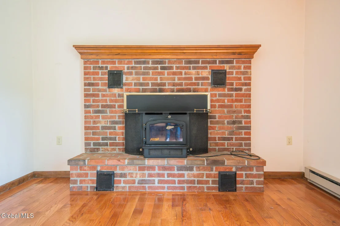 Photo of 21 Helen Drive