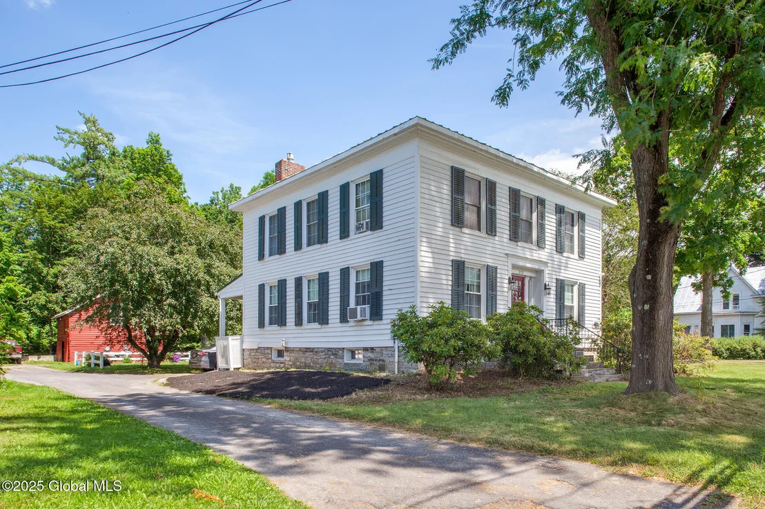 Photo of 272 Main Street