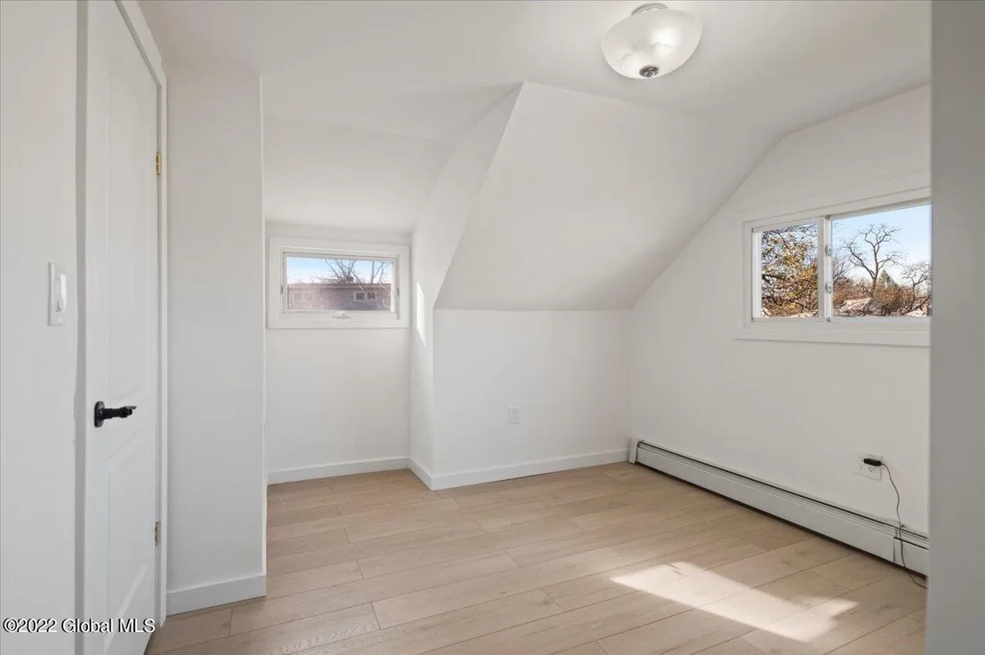 Photo of 895 Obrien Avenue