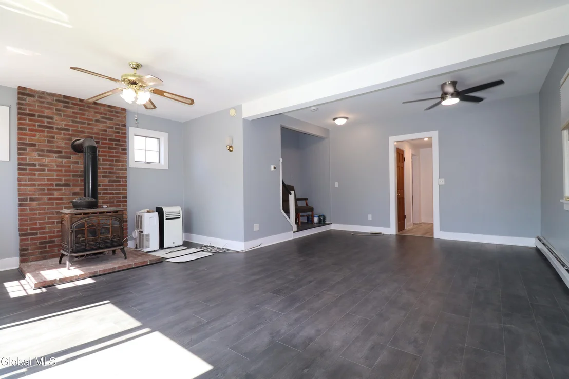 Photo of 417 Eleanor Street