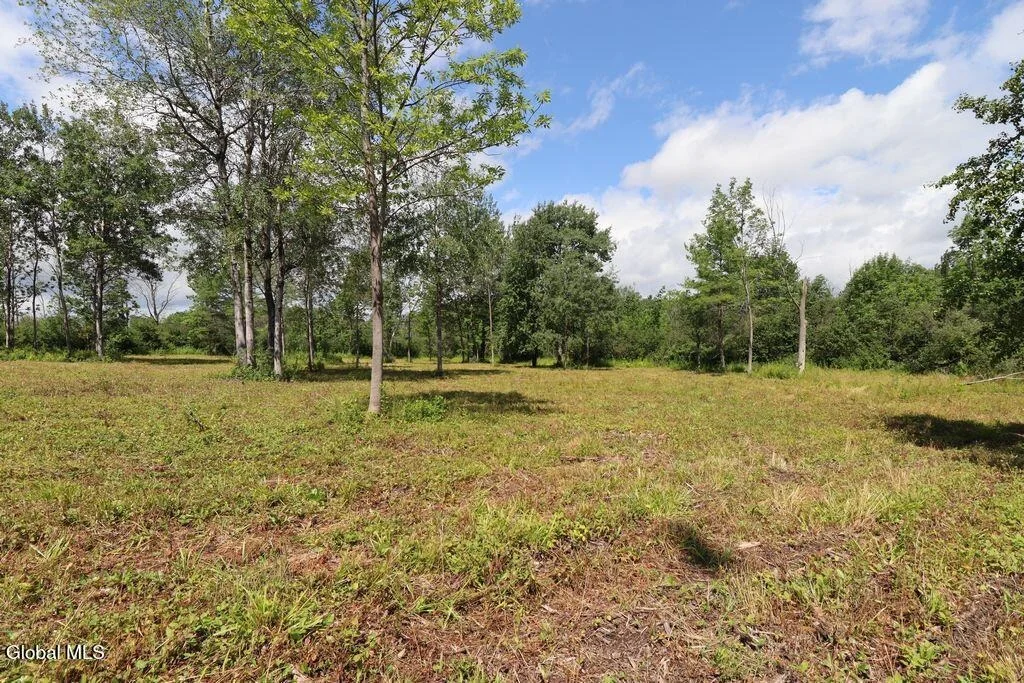 Photo of 468 Middle Road