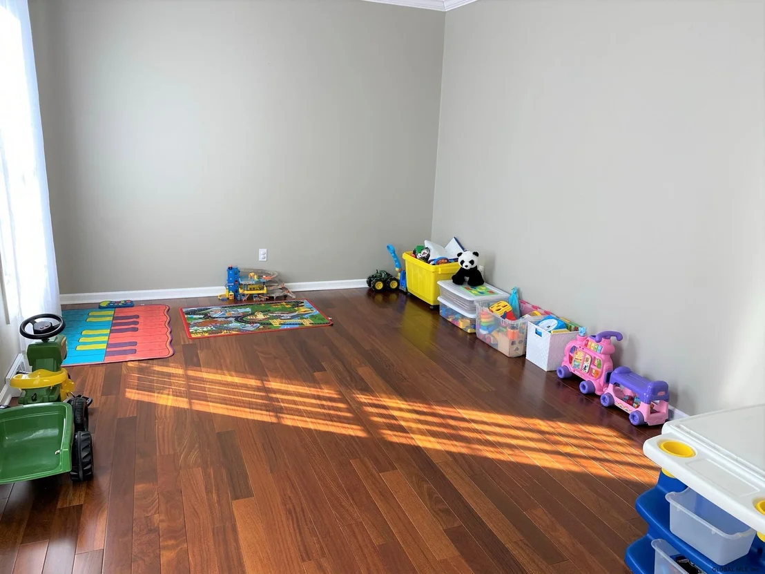 Photo of 16 BRADT Road