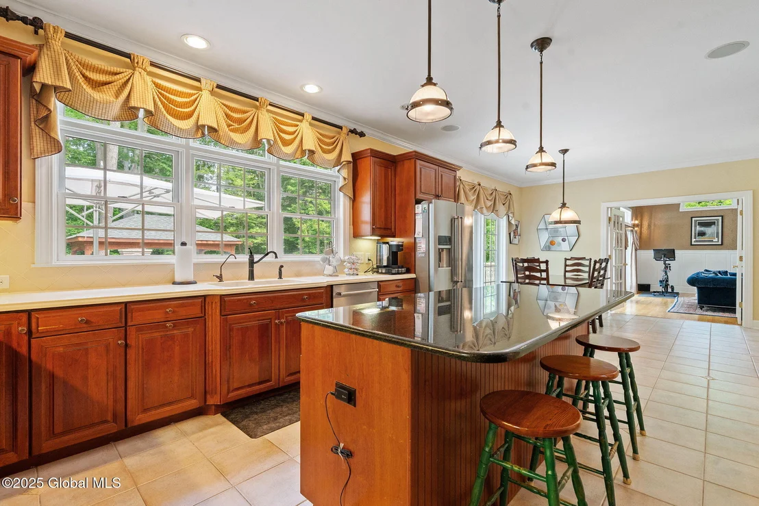 Photo of 428 Ridgehill Road