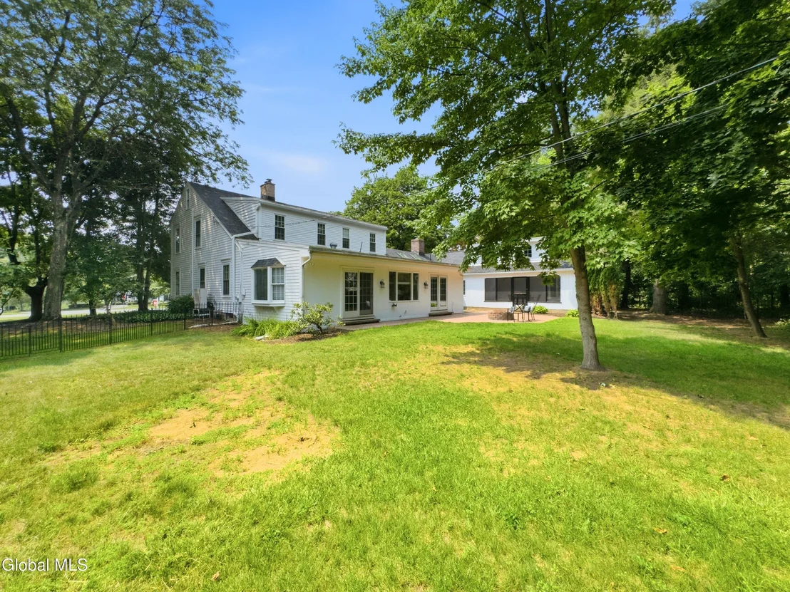 Photo of 5 Beaver Pond Road